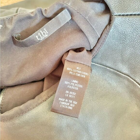 Tibi Black 100%  Leather Short Sleeve Boxy Cropped Shirt Sz M - Picture 5 of 5